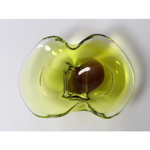 Vintage Murano Sommerso Apple Green and Brown Glass Bowl with Organic Sculptural Form, 1970 For Sale - Image 4 of 16