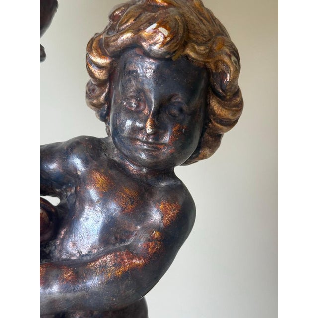Italian Putti Table Lamps in Giltwood, 1970s, Set of 2 For Sale - Image 13 of 18