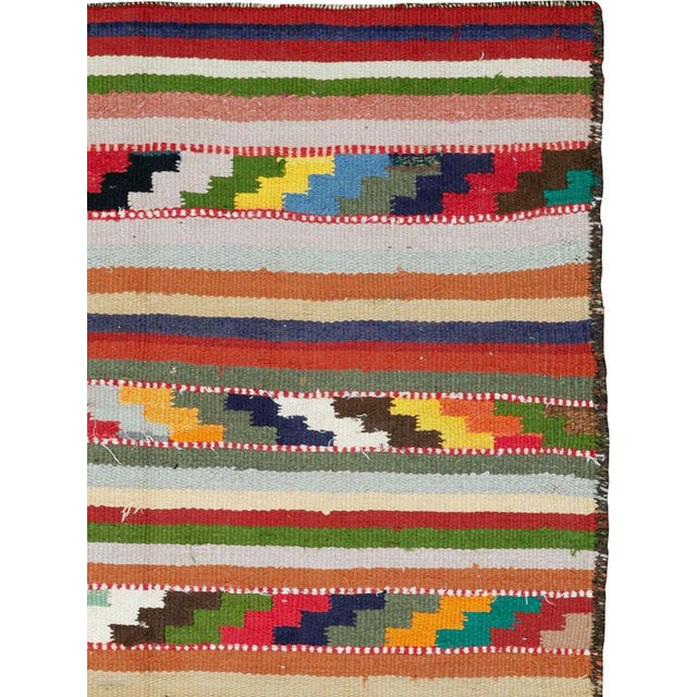 Tribal Galerie Shabab Collection Mid-20th Century Persian Flatweave Kilim Rug For Sale - Image 3 of 9