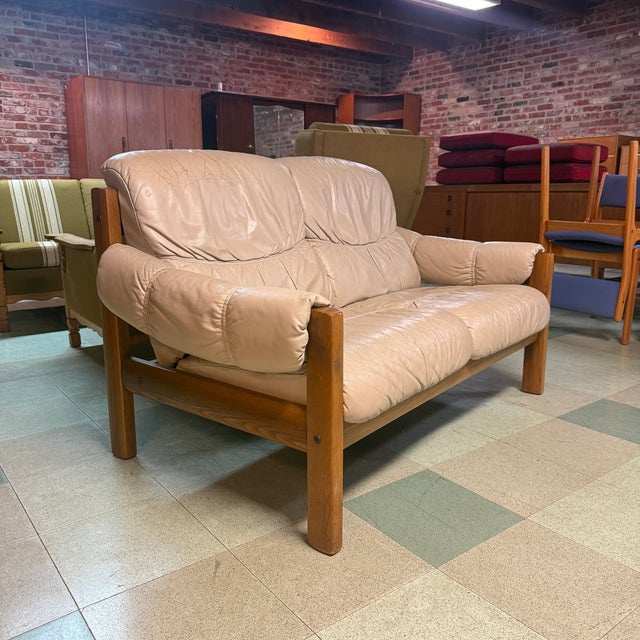 1970s 1970s Ekornes Stressless Leather Sofa Norway, Attributed For Sale - Image 5 of 6