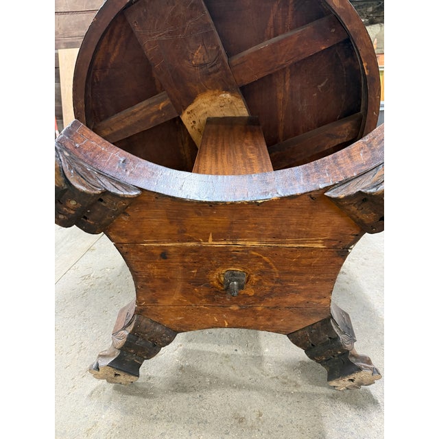 Antique American Empire Carved Mahogany Lion Paw Feet Pedestal Center Table For Sale In Kansas City - Image 6 of 11
