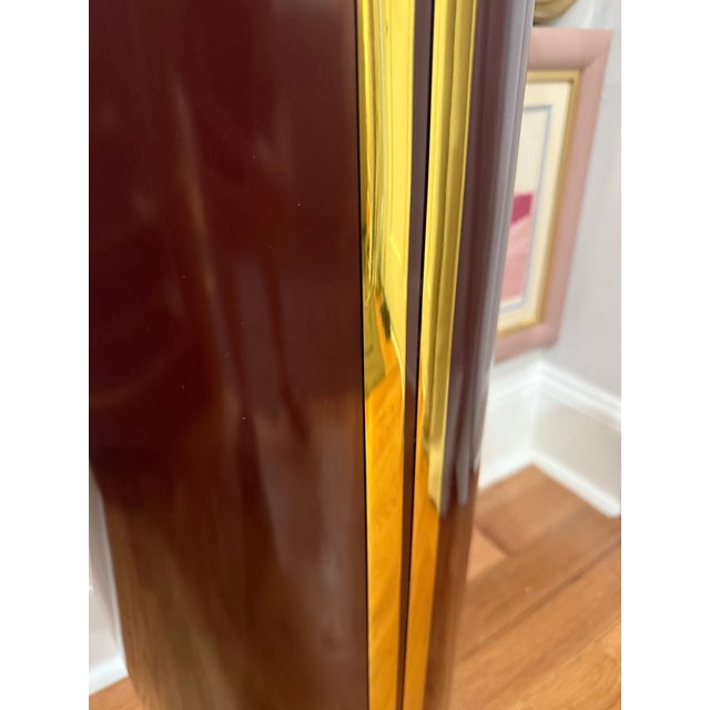 Make a dramatic design statement with this vintage cylindrical display pedestal, finished in a rich high-gloss maroon...