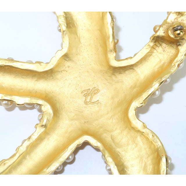 Gold Karl Lagerfeld Large Starfish Brooch, 1980's For Sale - Image 8 of 11