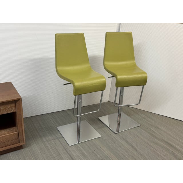 Italian Karim Rashid for Bonaldo Adjusting Skipping Bar Stools, Chartreuse For Sale - Image 3 of 12