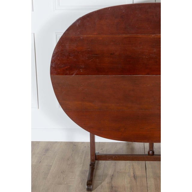 19th Century 19th Century French Mahogany Winegrower’s Tilt-Top Table from Burgundy For Sale - Image 5 of 17