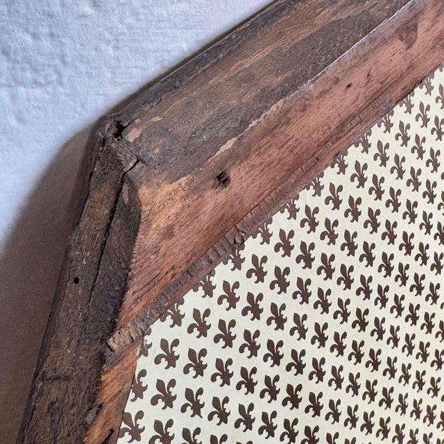 Large Giltwood Tray Mirror with Engraved and Eglomisé Decoration, Italy, 1890s For Sale - Image 16 of 17