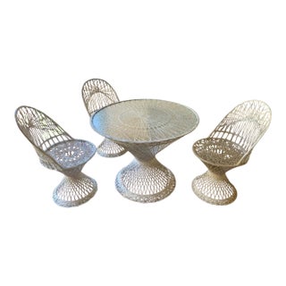 Vintage Russell Woodard Web Spun Fiberglass Patio Set- 3 Chairs and Round Table With Glass Top For Sale