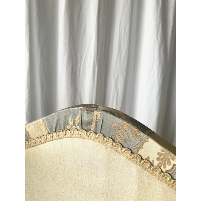 1920s Vintage Screen in Damask Silk, 1920s For Sale - Image 5 of 18