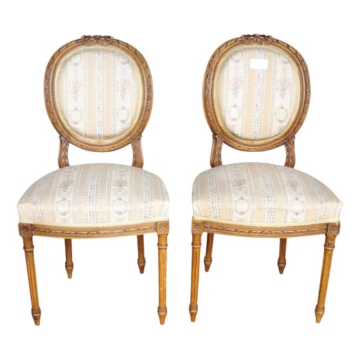 Gustavian Carved Canework Dining Chairs, Early 1900s, Set of 2 For Sale