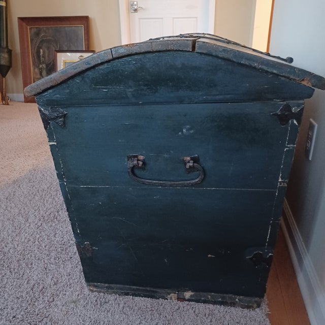 Early 19th Century Early 19th Century Swedish Dome Top Wedding Trunk For Sale - Image 5 of 13