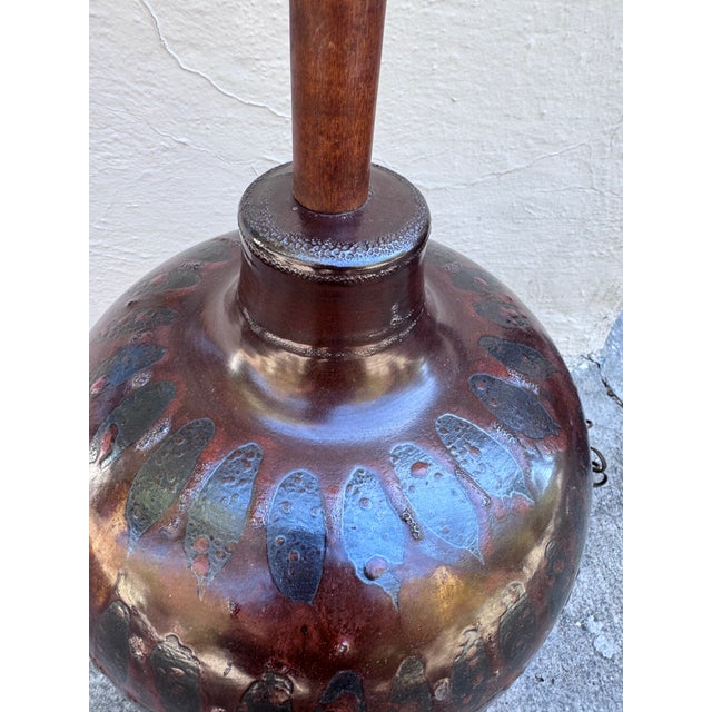 Italian Large Italian Studio Pottery Table Lamp, Volcanic Lava Glaze, Circa 1960s–70s For Sale - Image 3 of 10