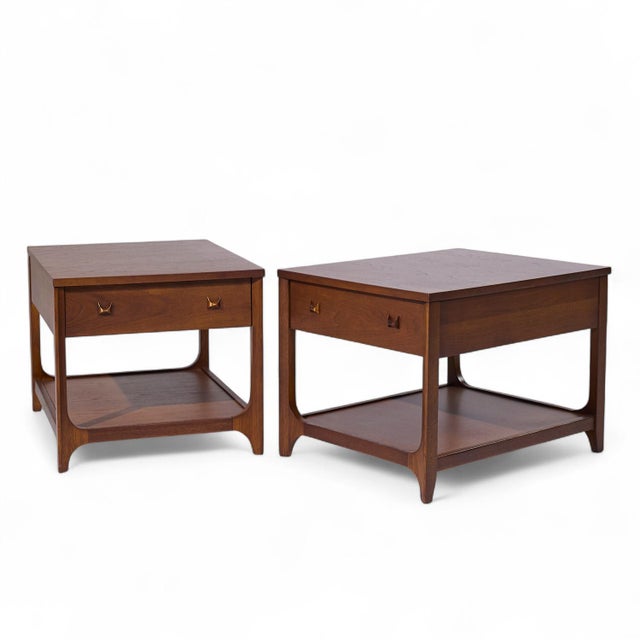 Mid-Century Modern Broyhill Brasilia Mid Century Walnut and Brass Side End Tables - Pair For Sale - Image 3 of 12