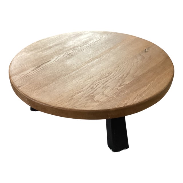 Brutalist Round Tripod Coffee Table in Stained Oak, 1970s For Sale