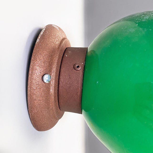 Italian Green and White Glass & Sheet Metal Wall Light, 1930s, Set of 3 For Sale - Image 4 of 16
