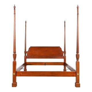 Baker Furniture Georgian Carved Mahogany Queen Size Poster Bed For Sale