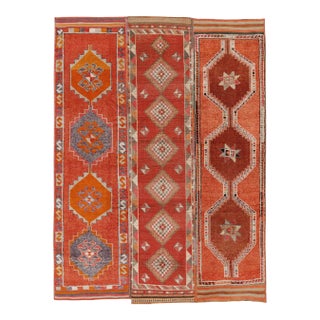 Galerie Shabab Collection Mid-20th Century Turkish Anatolian Room Size Carpet For Sale