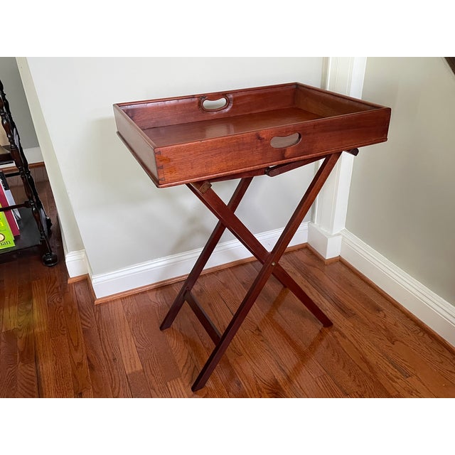 English Marked Butler Tray on Stand in Mahogany -- 19th Century For Sale - Image 3 of 11