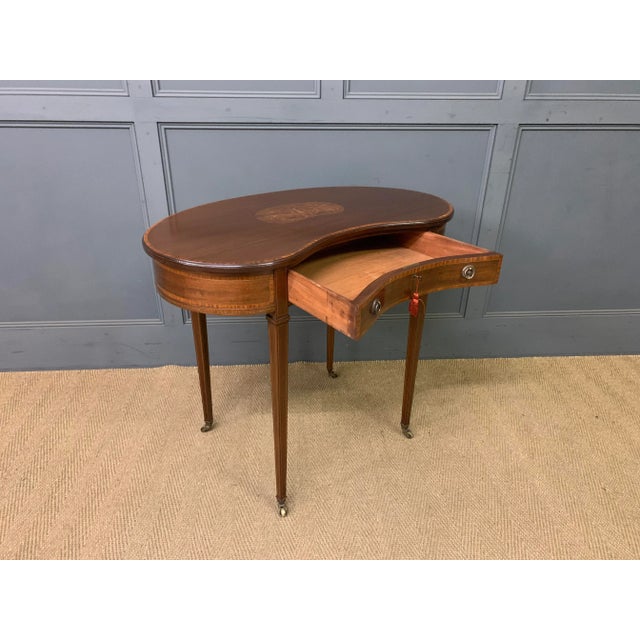 Brown Kidney-Shaped Inlaid Mahogany Table, 1900s For Sale - Image 8 of 14
