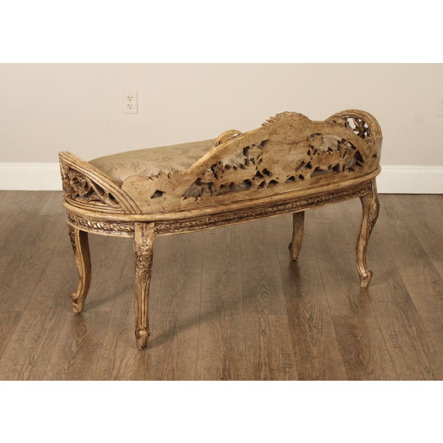 Late 20th Century Italian Rococo Style Antiqued Window Bench For Sale - Image 15 of 18