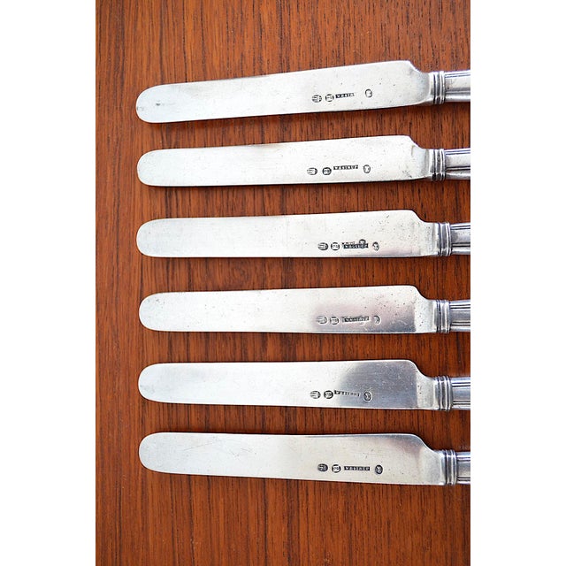 A very fine knife set from the biedermeier period. At just under 19 cm in length, this set was likely intended as a...