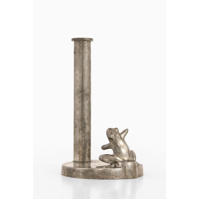 Art Deco Candlestick with Frog in Pewter, 1934 For Sale - Image 4 of 5
