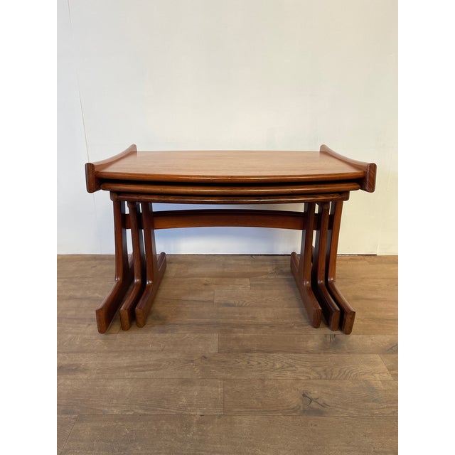 Mid-Century British Sculptural Teak Nesting Tables from G-Plan, 1960s, Set of 3 For Sale - Image 14 of 18