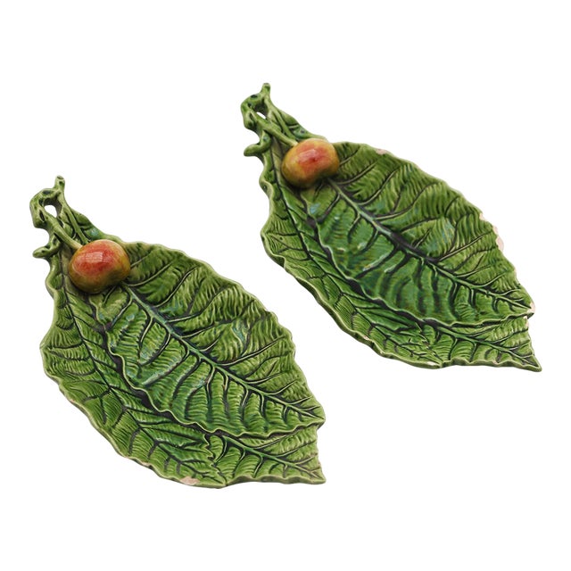1930s Set of Two Small Serving Dishes by Bordallo Pinheiro, Featuring a Design of Cherries on Leaves For Sale