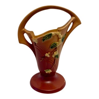 Roseville Pottery Snowberry Basket Shape 1bk-10 Dusty Rose (Pink) 1940’s. For Sale