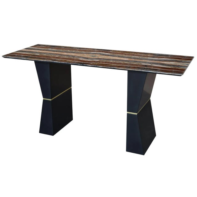 Early 21st Century Console Table with Onyx Top, Black Lacquered Wood Legs & Handcrafted Brass Decoration from Cupioli Living, Italy For Sale - Image 5 of 8