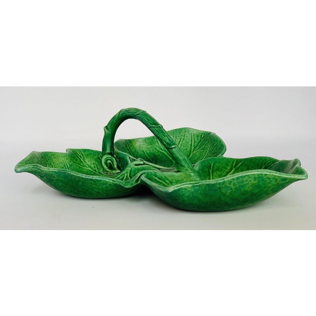 Vintage Majolica Ceramic Ivy Leaf Serving Dish in the Style of Portuguese 'Bordallo Pinheiro' For Sale - Image 9 of 10