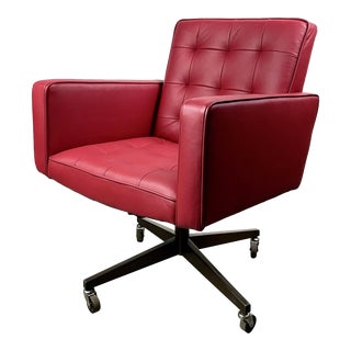 Mid Century Modern Vincent Cafiero Executive Task Chair for Knoll Restored in Red Leather For Sale