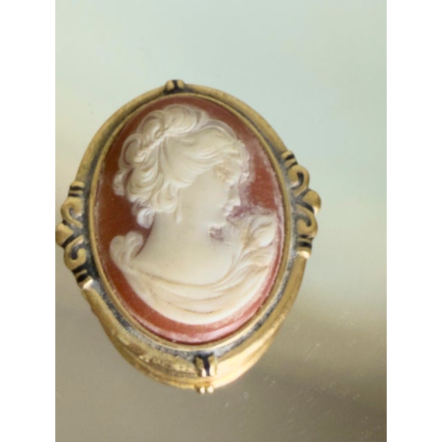Vintage 1980s Victorian Revival Estée Lauder Cameo Solid Perfume Compact For Sale - Image 13 of 14