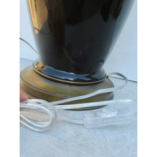 Mid 20th Century Black Chinoiserie MCM Table Lamp For Sale In New York - Image 6 of 11
