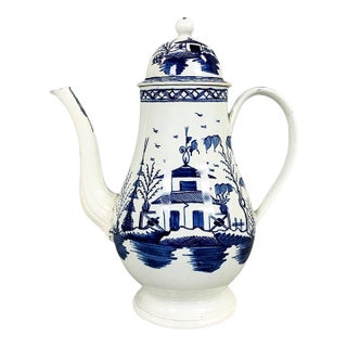 Late 18th Century Staffordshire Pearlware Chinoiserie Coffee Pot, Blue and White, Chinese House Pattern For Sale