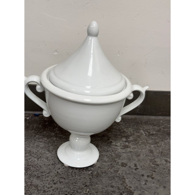 Bassett Furniture Bassett Furniture Imax Large White Ceramic Lidded Urn For Sale - Image 4 of 12