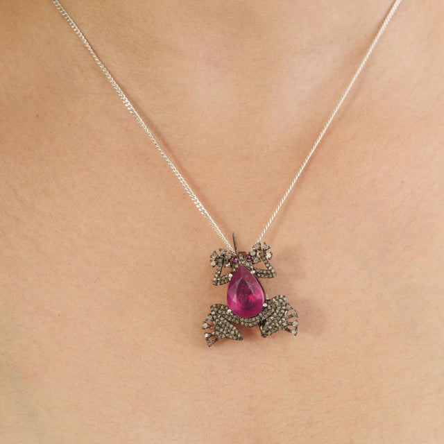 Metal 1890s Revival Inspired Silver & 3Ct Natural Ruby Diamond Pavé Frog Brooch Pendant For Sale - Image 7 of 14