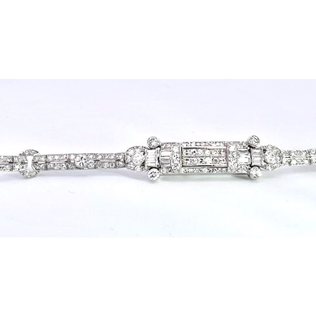 Metal 1930s Art Deco Diamond Platinum Bracelet For Sale - Image 7 of 9