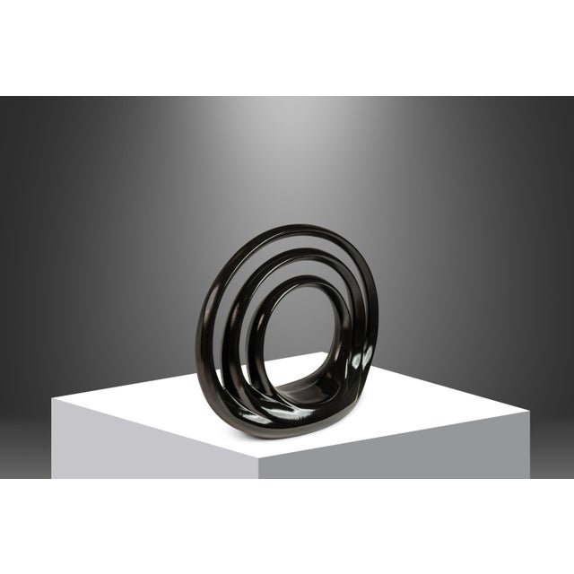 Post Modern Art Deco Sculpture in Porcelain, Usa, C. 1980s For Sale - Image 4 of 11
