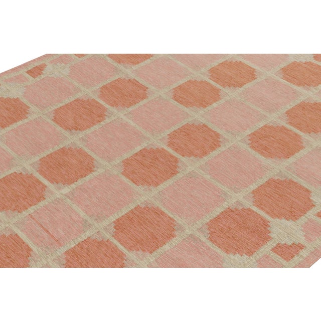 Rug & Kilim Scandinavian Style Kilim Rug in Pink, Greige Geometric Pattern by Rug & Kilim 5x7 For Sale - Image 4 of 6