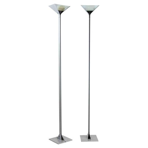Metal Papillona Floor Lamps by Afra and Tobia Scarpa for Flos, Italy, 1977, Set of 2 For Sale - Image 7 of 7