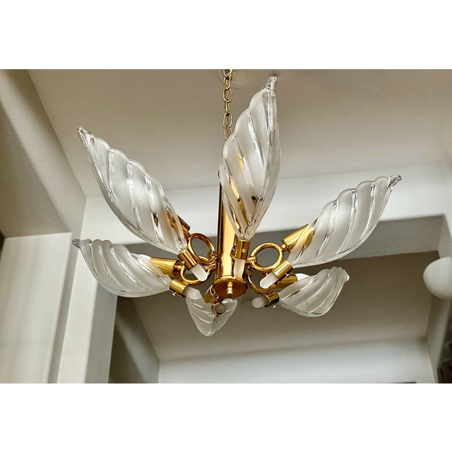 Traditional Murano Style Glass Leaf Pendant Light Chandelier For Sale - Image 3 of 12