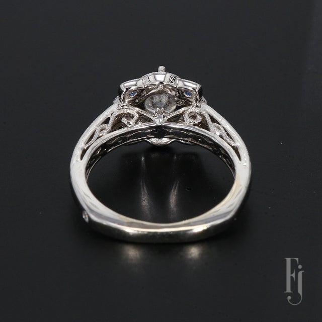 Mid-Century Modern Mid 20th Century 14k White Gold Ring Mounting With a 6.1mm Size Center Stone - Size 5.75 For Sale - Image 3 of 5