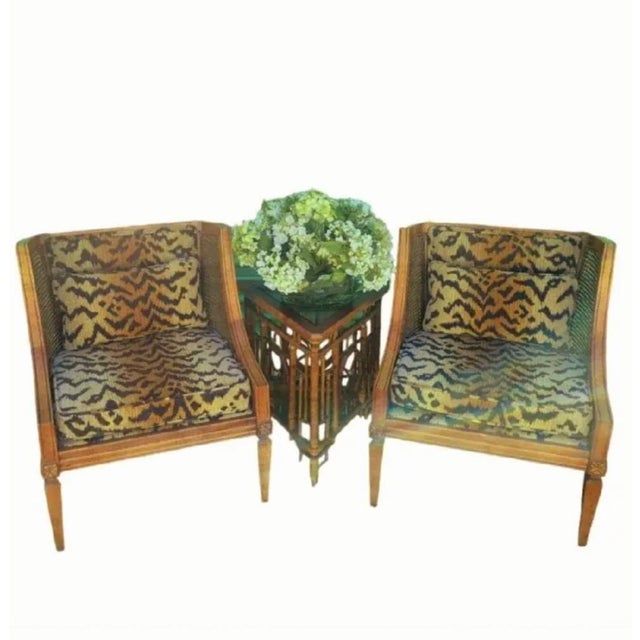 Thomasville Vintage Chinese Chippendale Regency Bamboo Triangle Small Glass Top Side Table For Sale - Image 4 of 5