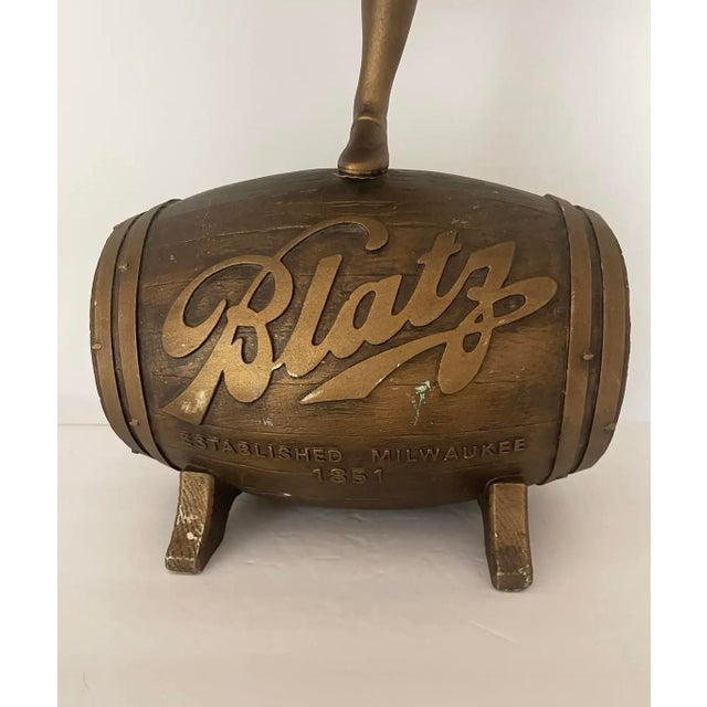 Vintage Blatz “Valerie” Beer Waitress Advertising Statue –1986 For Sale - Image 4 of 10