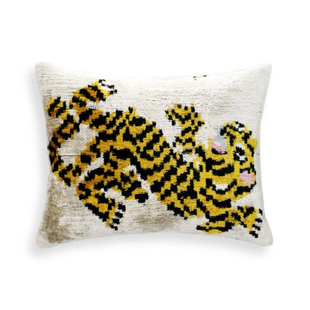 Mid-Century Modern Contemporary Tiger Print Velvet Throw Pillows + Down Insert- Set of 2 For Sale - Image 3 of 9