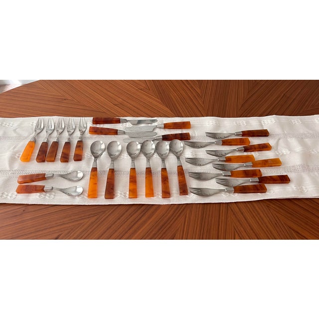 1950s Faux Tortoise Shell Bakelite and Stainless Flatware by Supreme Cutlery Japan- 24 Pieces For Sale - Image 4 of 7