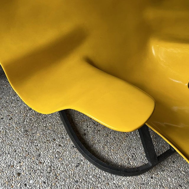 Elephant Chair in Yellow with Black Base by Bernard Rancillac, 1985 For Sale - Image 18 of 18