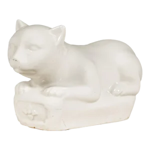 Petite Blanc de Chine Porcelain Cat Sculpture, Vintage