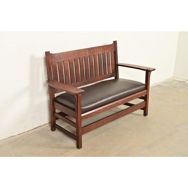 L. & J.G. Stickley, Inc. L. & J. G. Stickley Antique Mission Oak Arts & Crafts Bench or Settle Sofa, Circa 1910 For Sale - Image 4 of 10