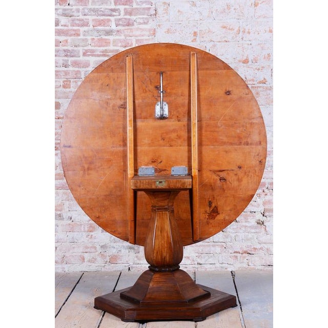 Biedermeier Dining Table in Walnut, Czechia, 1830s For Sale - Image 13 of 18
